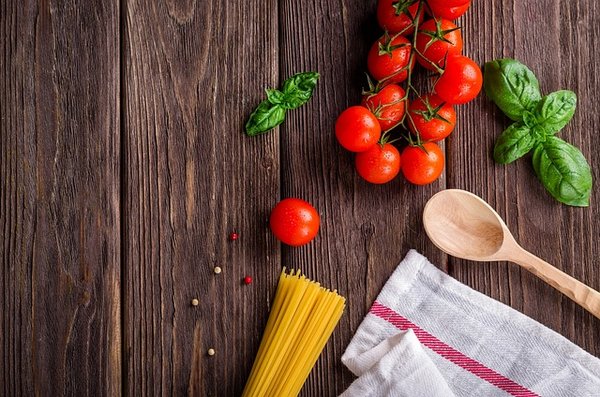 En quoi la cuisine marocaine est-elle une tradition culinaire ?